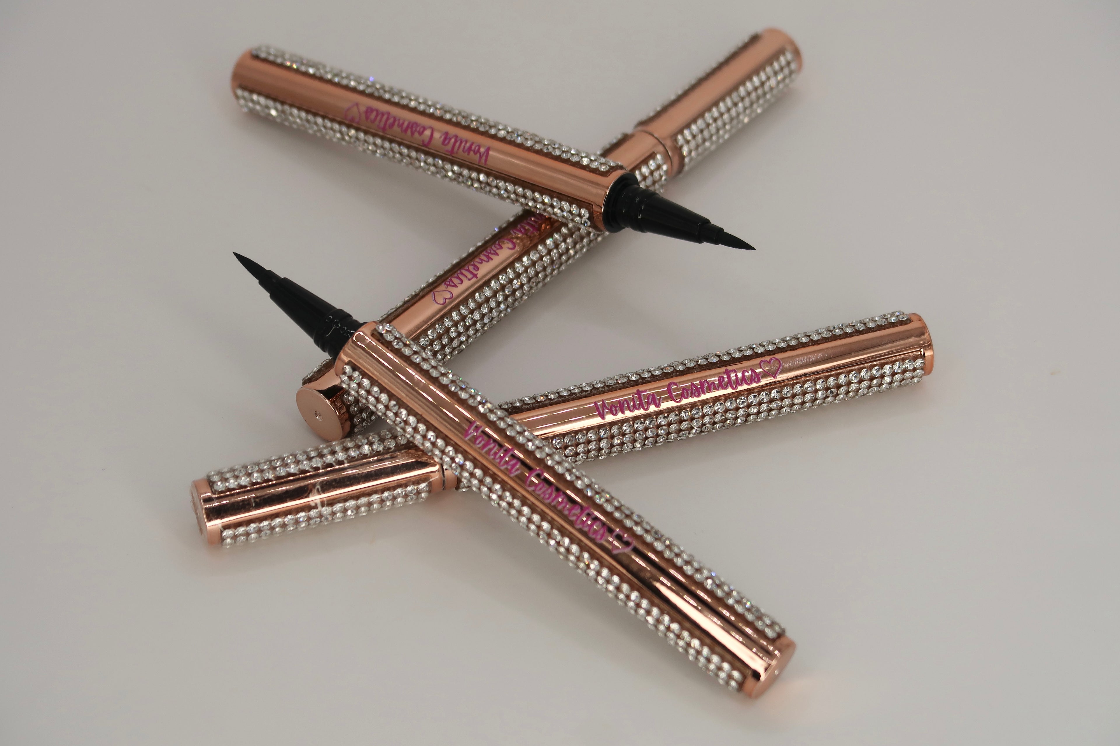 2 in 1 eyeliner lash glue ✨