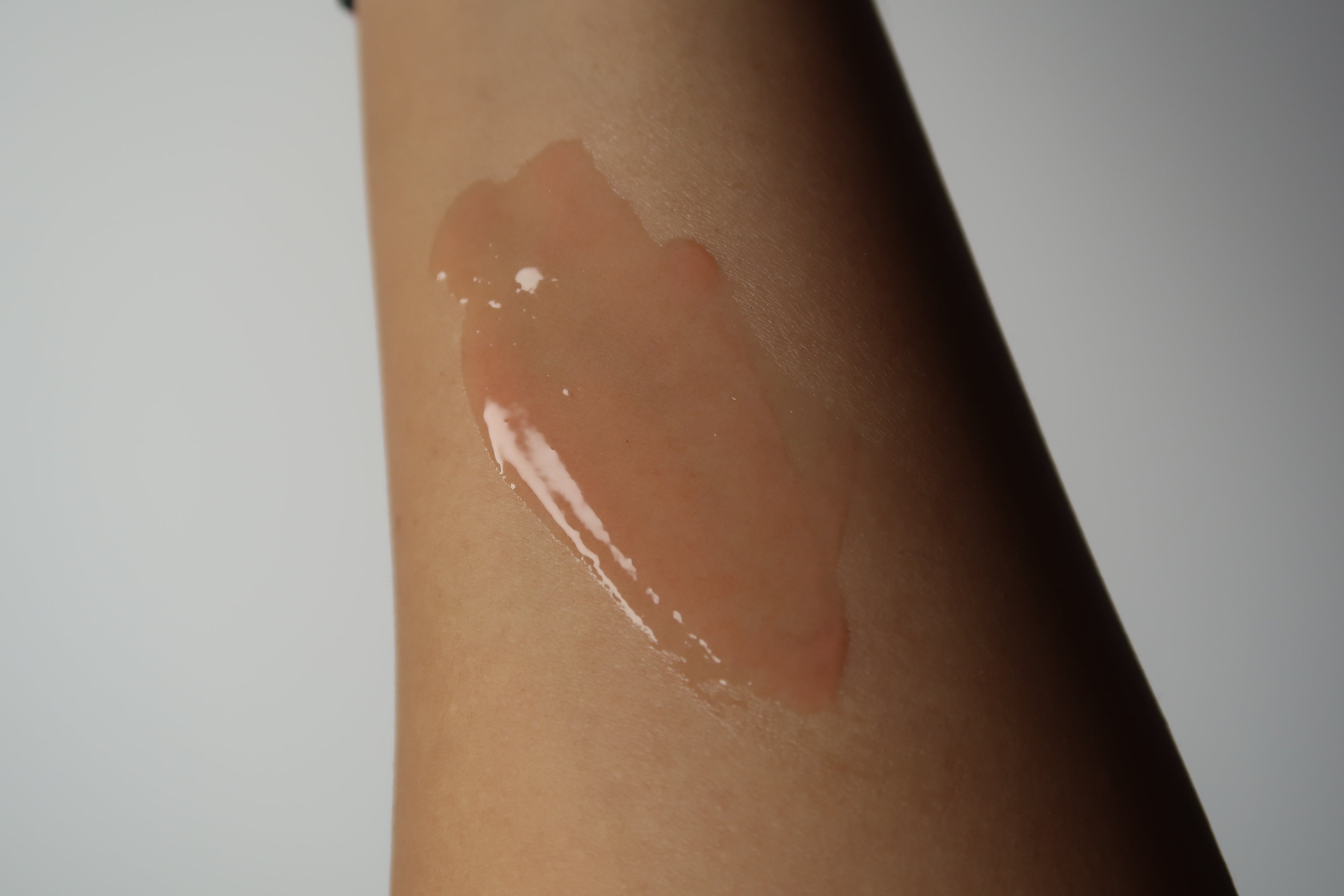 Pomegranate gloss
