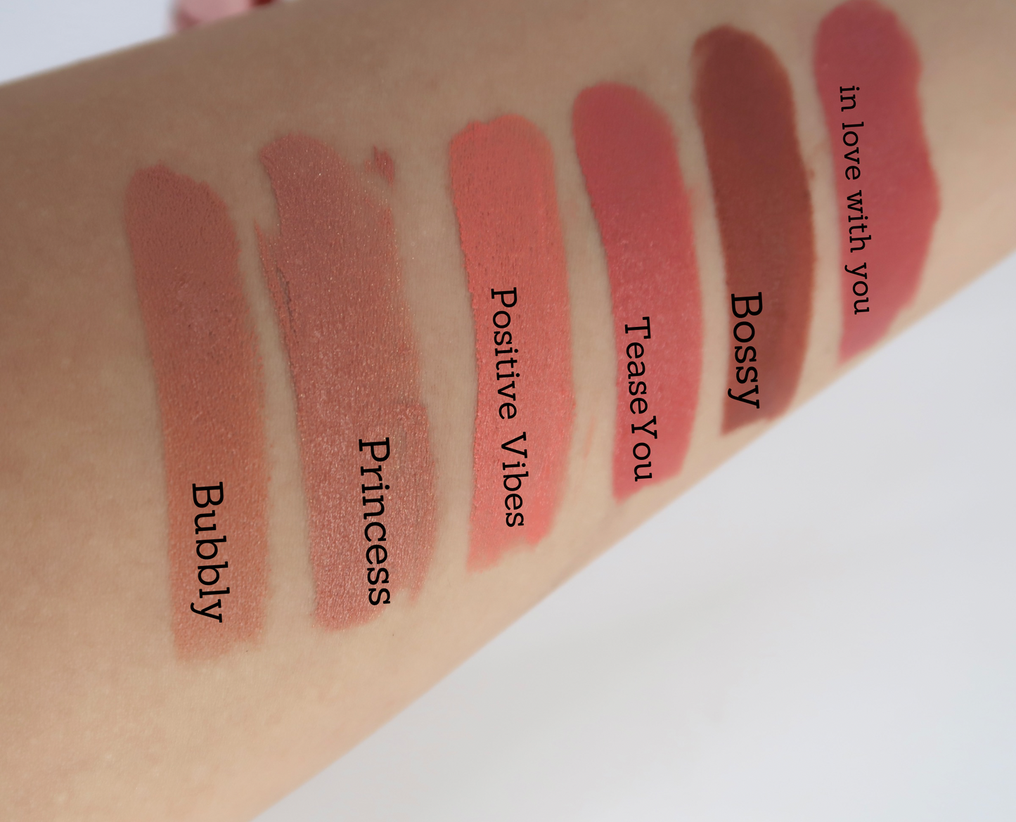 Bubbly creamy lipstick
