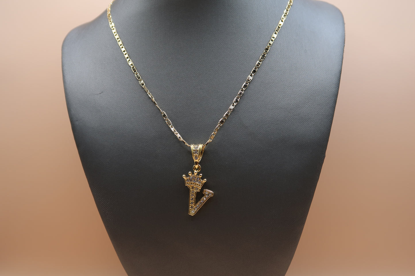 V Crown Necklace