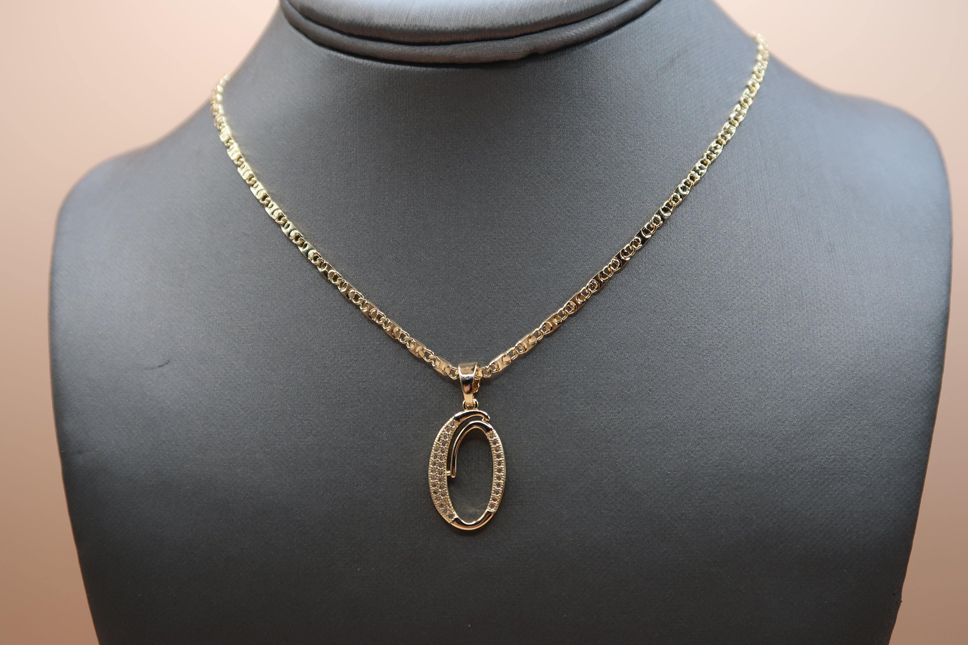 Cursive O Necklace
