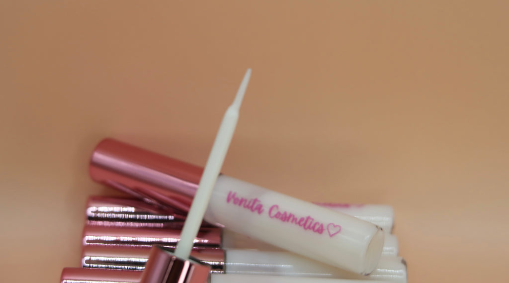 Clear lash glue