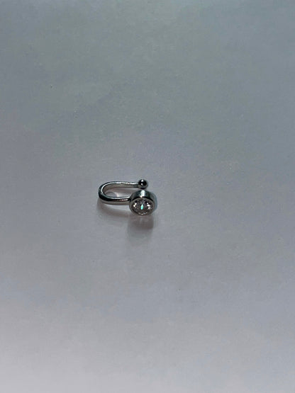 Round Diamond nose cuff ring