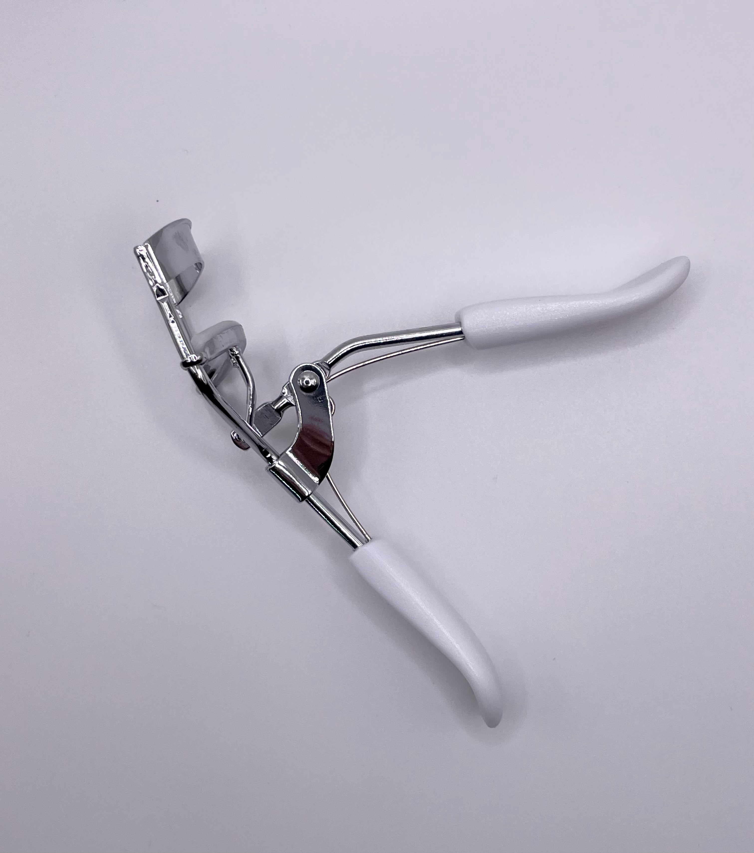 Eyelash Curler