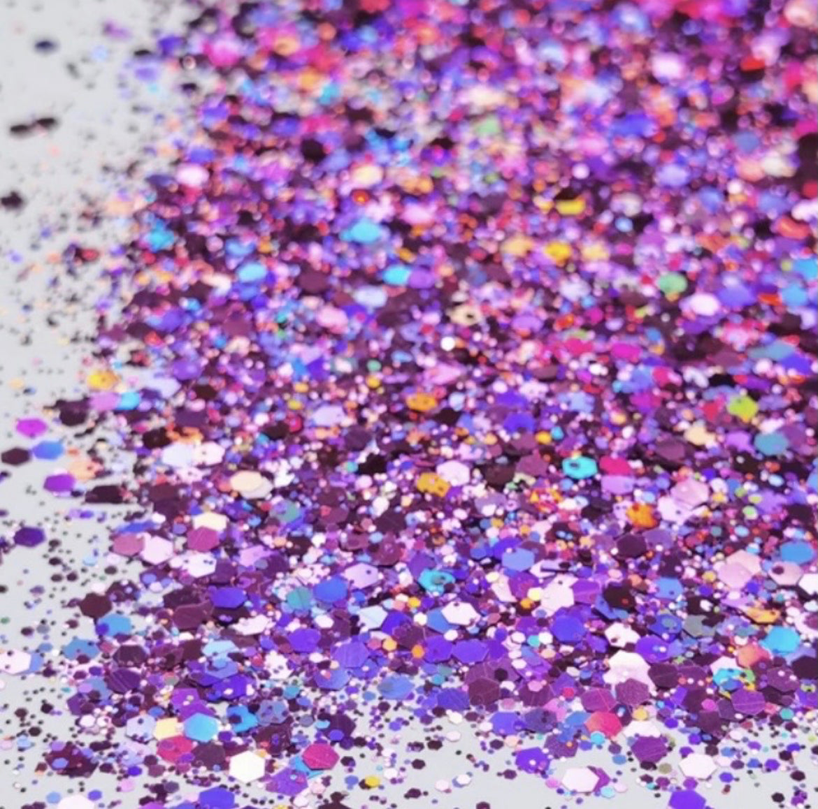 Lavender Purple Holographic Loose Glitter 4